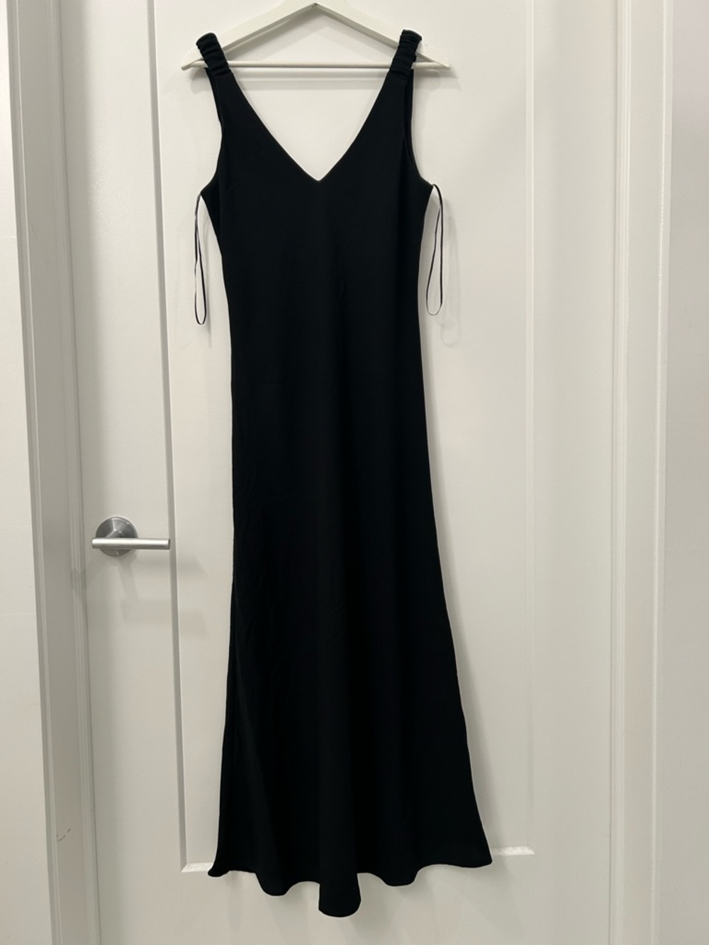 Zara Black V-Neck Sleeveless Maxi Dress